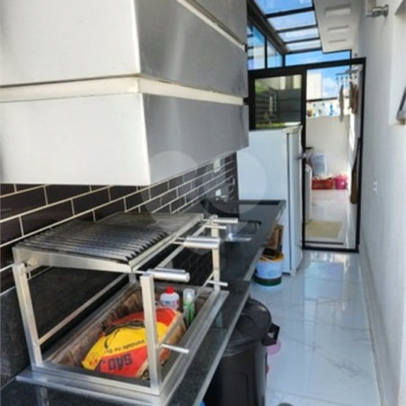 Casa à venda com 3 quartos, sendo 1 suíte, no condomínio Park Real, Indaiatuba - SP