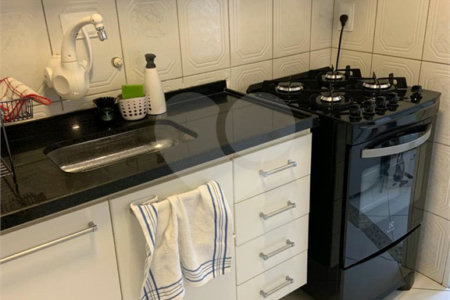 Apartamento à venda com 2 quartos em Vila Erna, São Paulo, SP