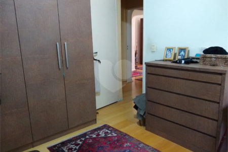 Apartamento à venda com 3 quartos, sendo 1 suíte,  em Real Parque, São Paulo, SP