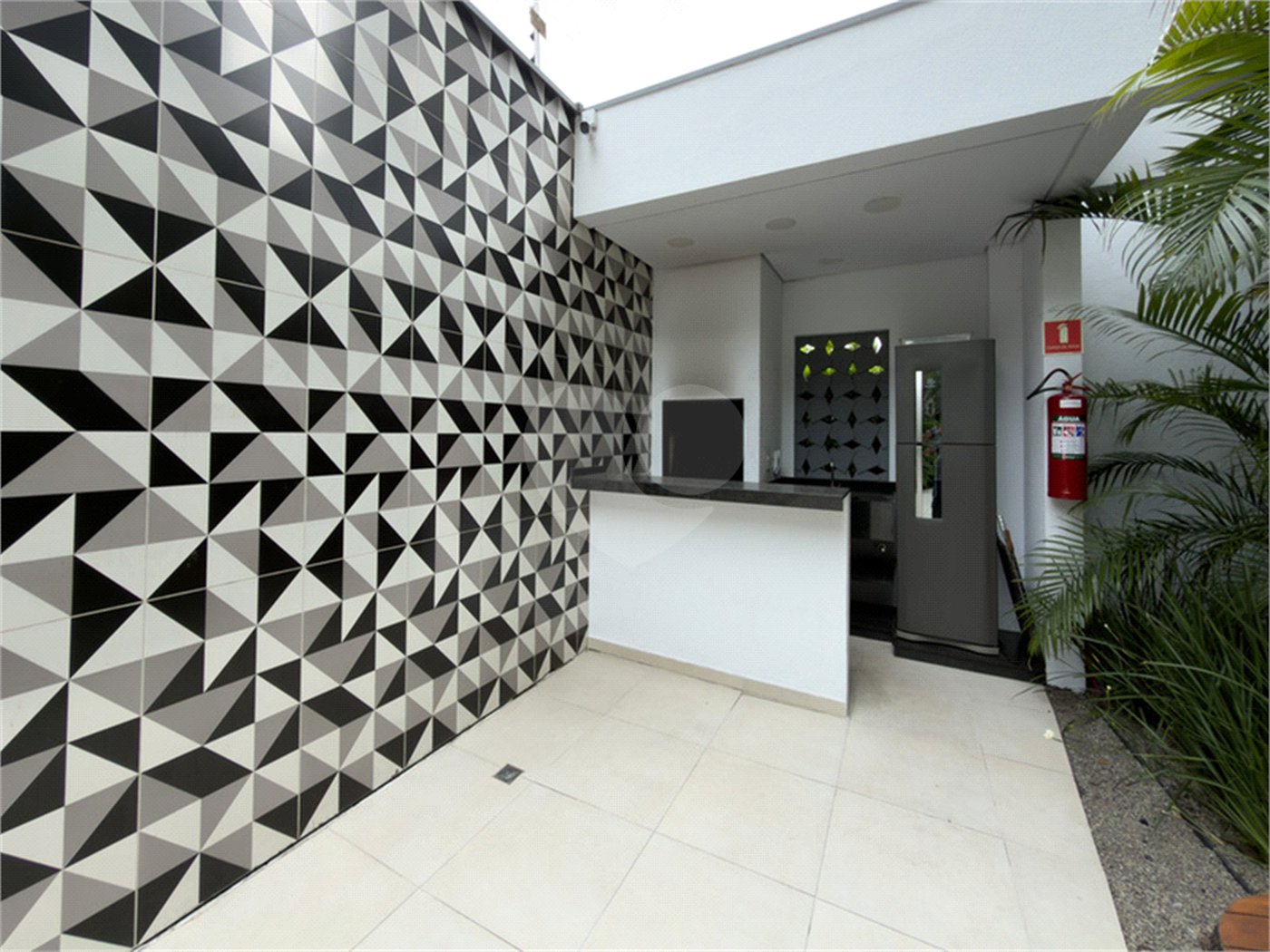 Apartamento à venda com 4 quartos, sendo 2 suítes, em Pinheiros, São Paulo, SP