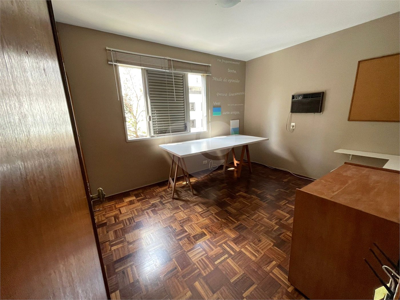 Apartamento à venda com 3 quartos, sendo 1 suíte, em Higienópolis, São Paulo, SP