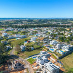 Casa à venda com 4 suítes no condomínio Residencial dos Lagos, Itupeva - SP