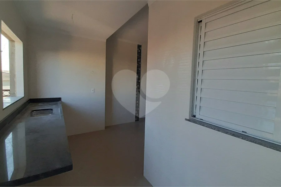 Casa à venda com 2 quartos no condomínio Residencial Luta, São Paulo - SP