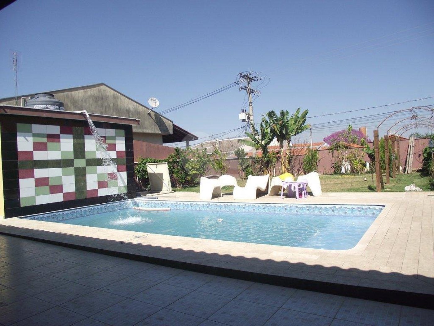 Casa Térrea à venda ou para alugar com 3 quartos, sendo 1 suíte, em Jardim Celani, Salto, SP
