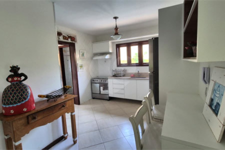 Casa à venda com 5 quartos, sendo 4 suítes,  em Geribá, Armação dos Búzios, RJ