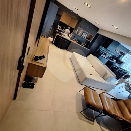 Apartamento à venda com 4 quartos, sendo 2 suítes,  em Vila Anastácio, São Paulo, SP