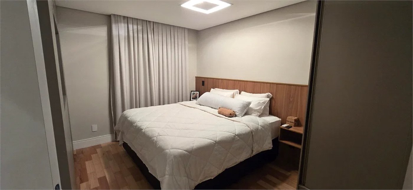 Apartamento à venda com 1 suíte em Vila Suzana, São Paulo, SP