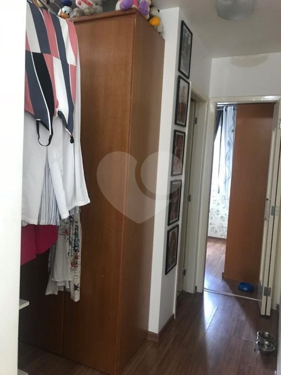 Casa à venda com 2 quartos, sendo 1 suíte, no condomínio Res Santa Inês, São Paulo - SP