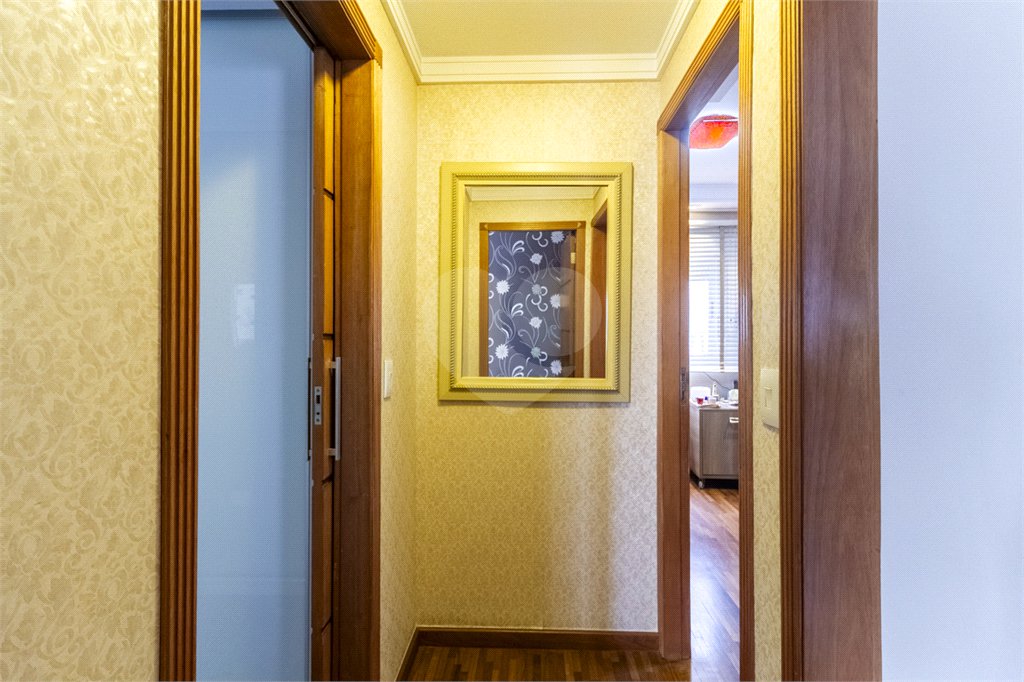 Apartamento para venda no Alto da Moóca, com 178 m², 3 suítes, 3 vagas.