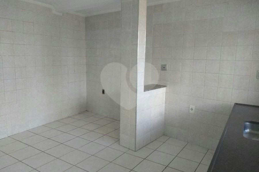 Casa à venda com 2 quartos, sendo 1 suíte, em Tremembé, São Paulo, SP