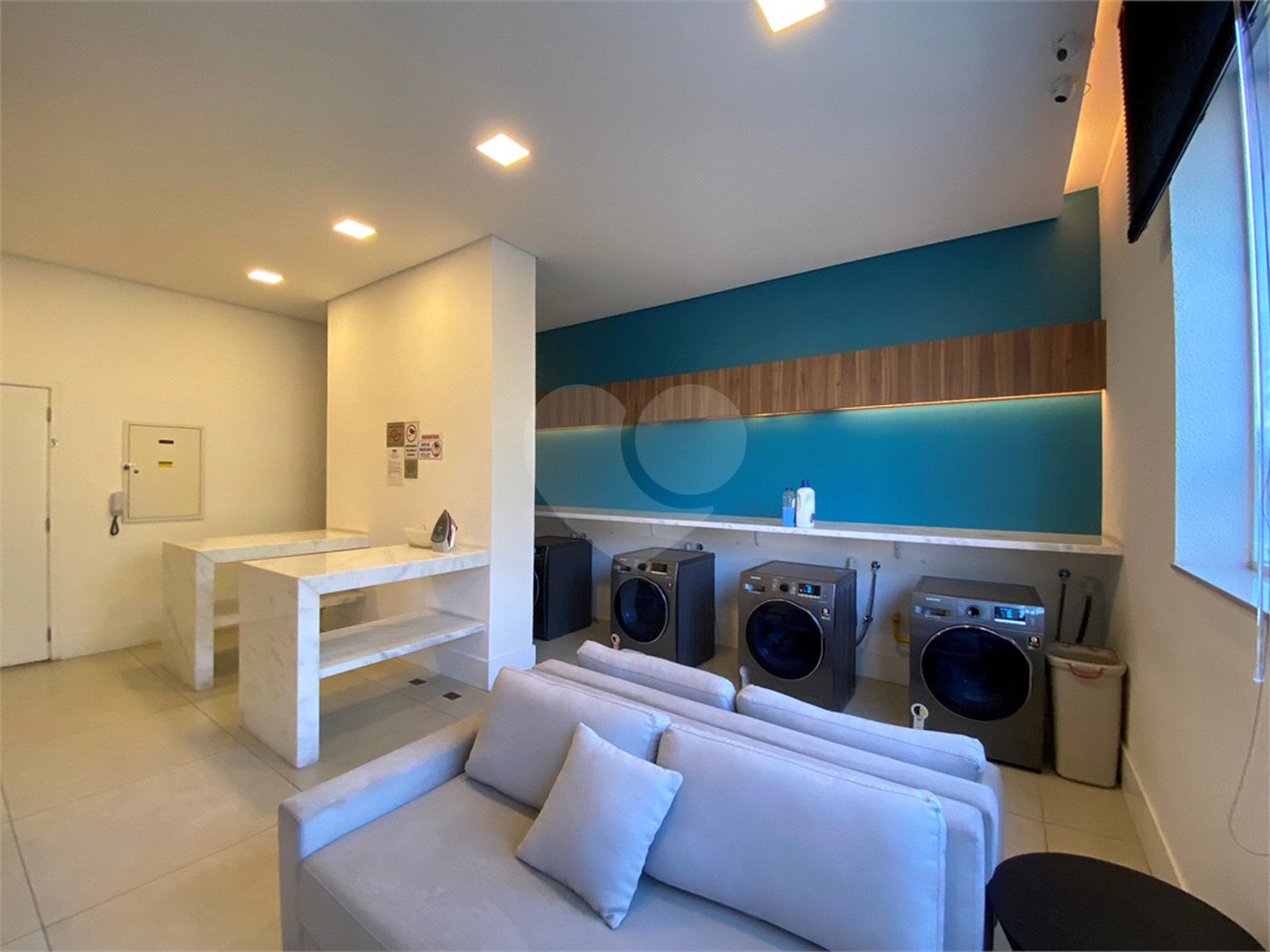Apartamento à venda com 2 quartos, sendo 1 suíte,  em Santana, São Paulo, SP