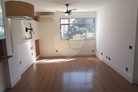 Apartamento à venda com 3 quartos, sendo 1 suíte, em Botafogo, Rio de Janeiro, RJ
