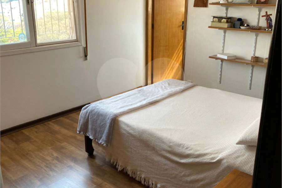 Sobrado à venda com 3 quartos, sendo 1 suíte,  em Santana, São Paulo, SP