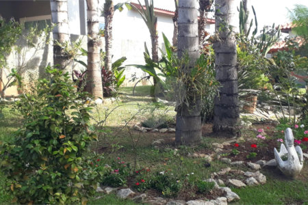 Casa à venda com 5 quartos, sendo 1 suíte, no condomínio Village da Serra, Araçoiaba da Serra - SP
