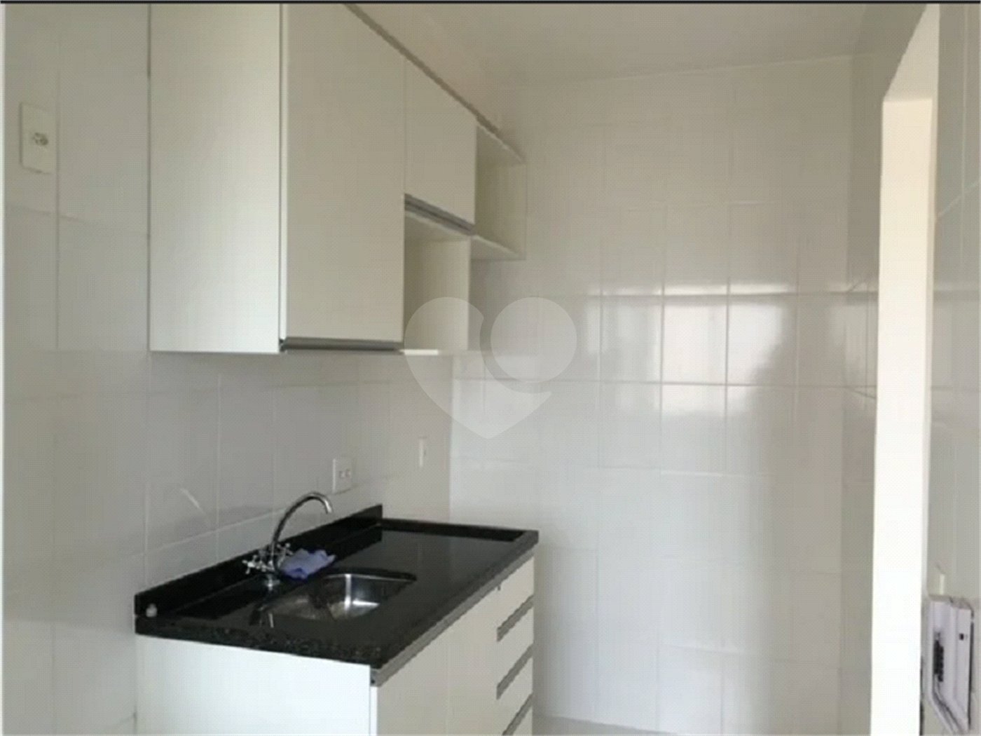 Apartamento no Condomínio Residencial Vitale, localizado na cidade de Ribeirão Preto/SP .