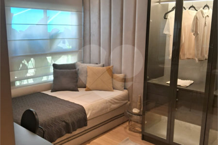 Apartamento à venda com 3 quartos, sendo 2 suítes, em Vila Mariana, São Paulo, SP