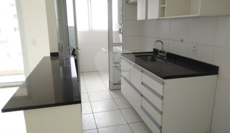 Apartamento para alugar com 2 quartos em Vila Anastácio, São Paulo, SP