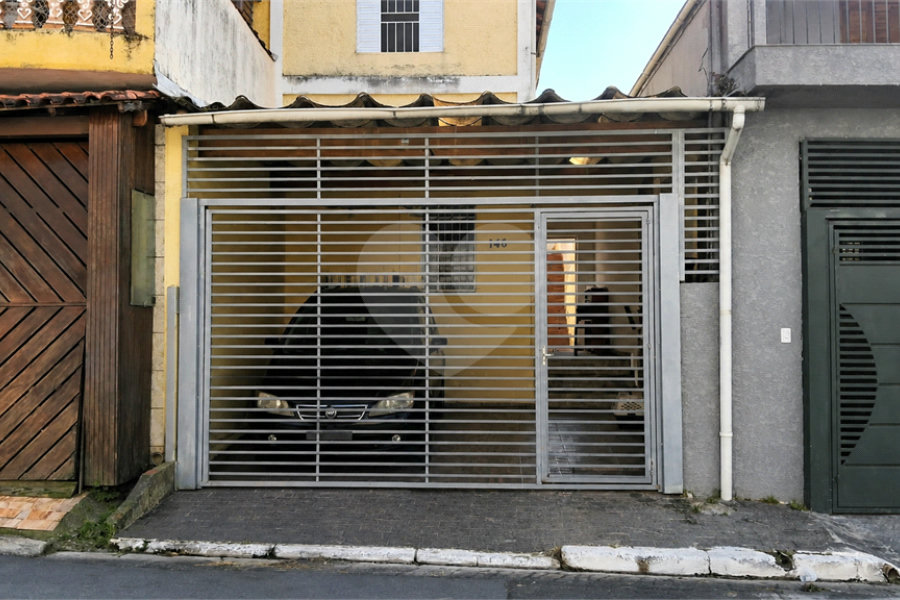 Sobrado à venda com 2 quartos, sendo 1 suíte, em Tremembé, São Paulo, SP