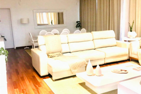 Casa à venda com 3 quartos, sendo 1 suíte, no condomínio Residencial Patrimônio do Carmo, São Roque - SP