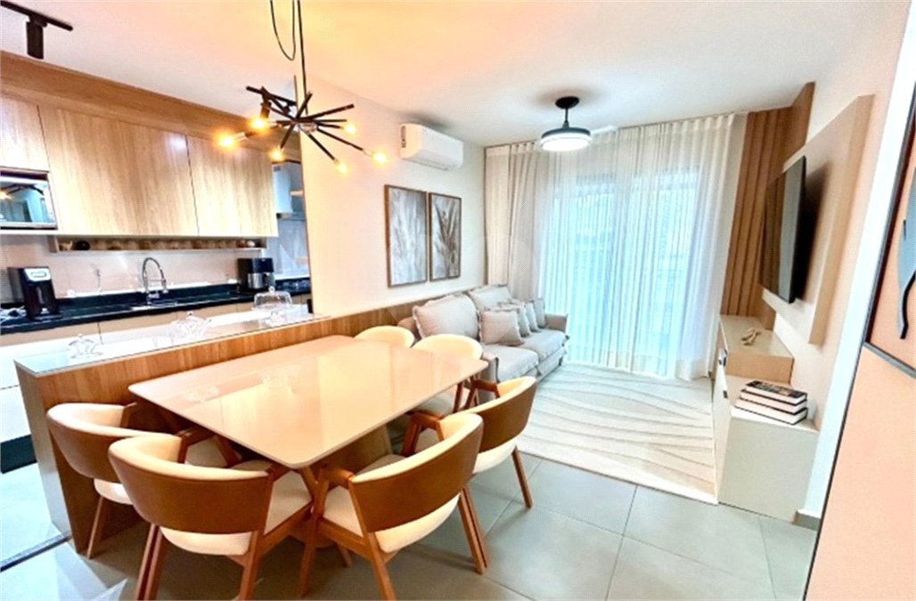 Apartamento à venda com 2 quartos, sendo 1 suíte,  em Vila Rosália, Guarulhos, SP