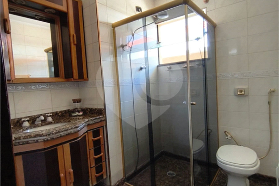 Sobrado à venda com 3 quartos, sendo 1 suíte, em Tremembé, São Paulo, SP