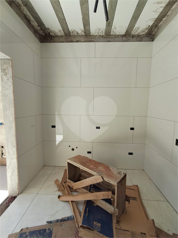 Sobrado à venda com 3 quartos, sendo 1 suíte,  em Vila Laís, São Paulo, SP