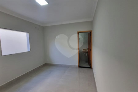Casa à venda com 3 quartos, sendo 1 suíte, em Vila Brizzola, Indaiatuba, SP
