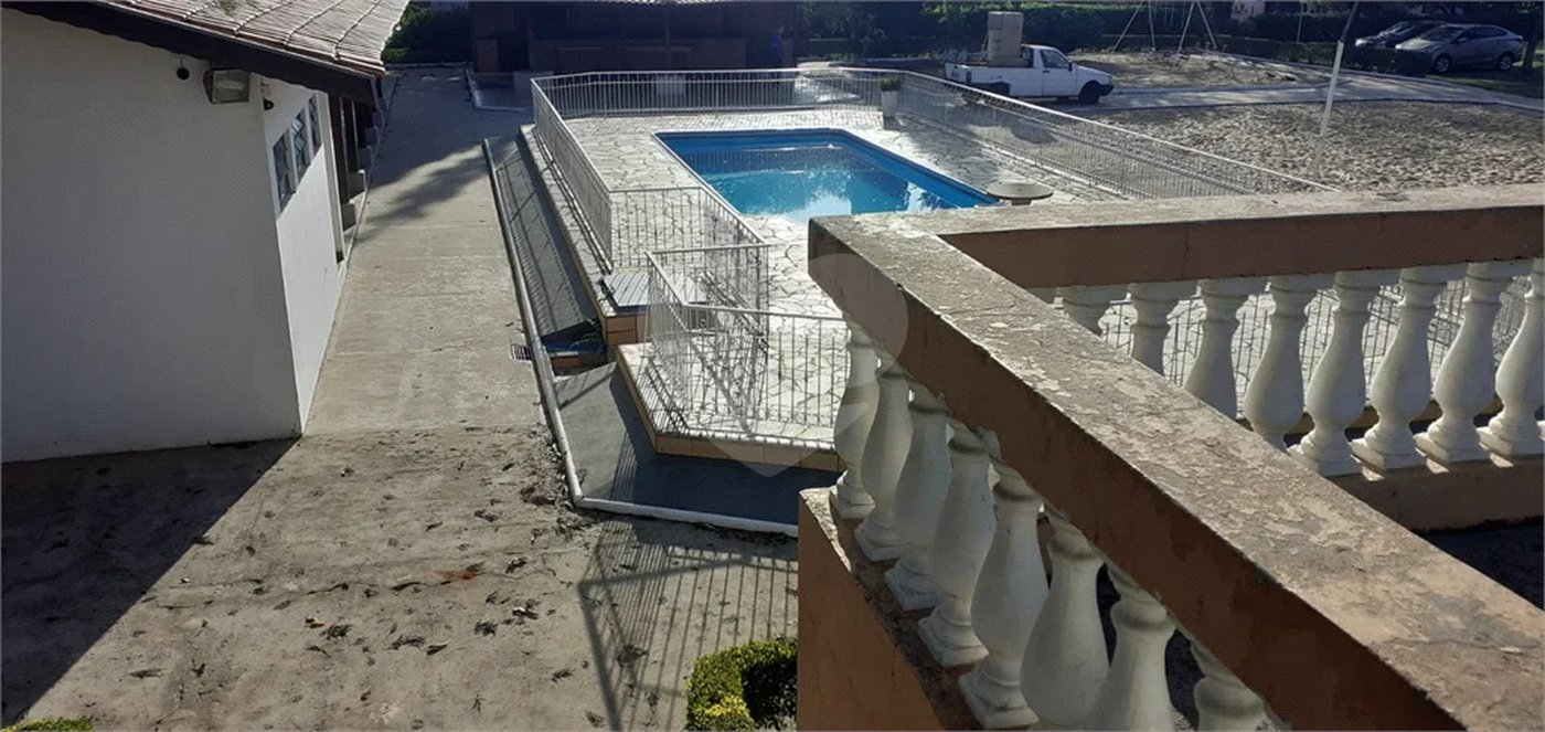 Excelente chácara à venda em Artemis, com piscina, campo de futebol, barracão para festas