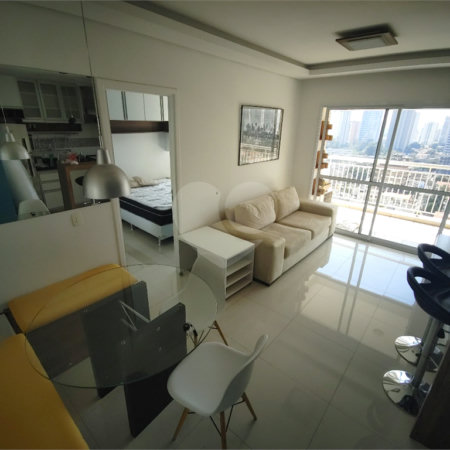 Apartamento à venda com 1 suíte em Vila Cordeiro, São Paulo, SP
