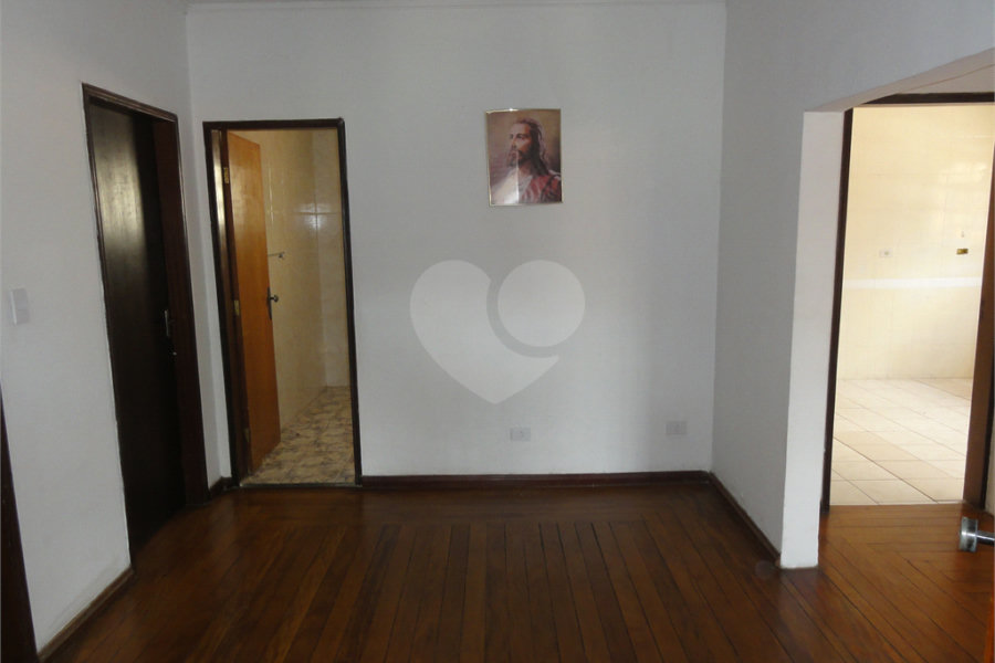 Casa Térrea à venda ou para alugar com 4 quartos em Jardim Floresta, São Paulo, SP