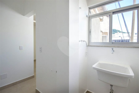 Apartamento à venda com 2 quartos em Copacabana, Rio de Janeiro, RJ