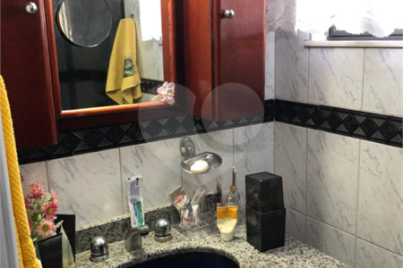 Casa à venda com 3 quartos, sendo 1 suíte,  em Campo Grande, Rio de Janeiro, RJ