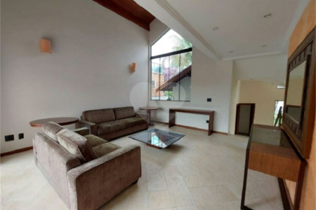 Casa à venda com 4 suítes no condomínio Reserva Colonial, Valinhos - SP