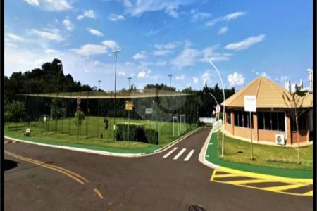 Terreno à venda no condomínio Residencial Maria Dulci, Indaiatuba - SP