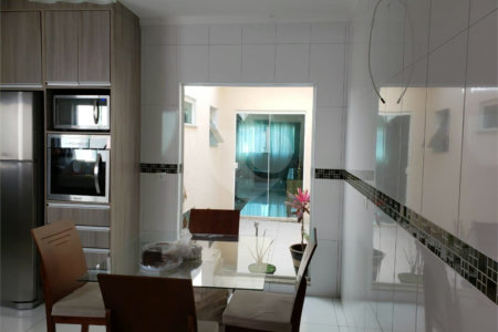 Casa à venda com 3 quartos, sendo 1 suíte,  em Montanhão, São Bernardo do Campo, SP