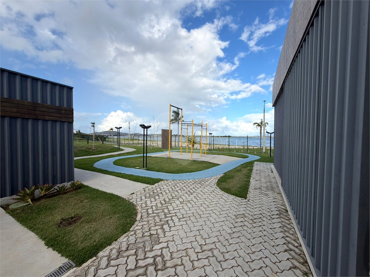 Casa à venda com 3 quartos, sendo 1 suíte, em Nova São Pedro, São Pedro da Aldeia, RJ