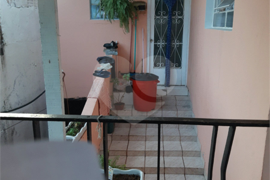 Casa à venda com 4 quartos em Vila Hermínia, Guarulhos, SP