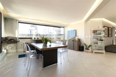 Apartamento à venda com 3 suítes em Jardim Parque Morumbi, São Paulo, SP