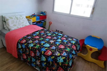 Apartamento à venda com 3 quartos, sendo 1 suíte,  em Jardim Vazani, São Paulo, SP