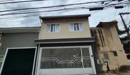 Casa à venda com 4 quartos, sendo 1 suíte,  no condomínio Residencial Alto da Lapa II, São Paulo - SP