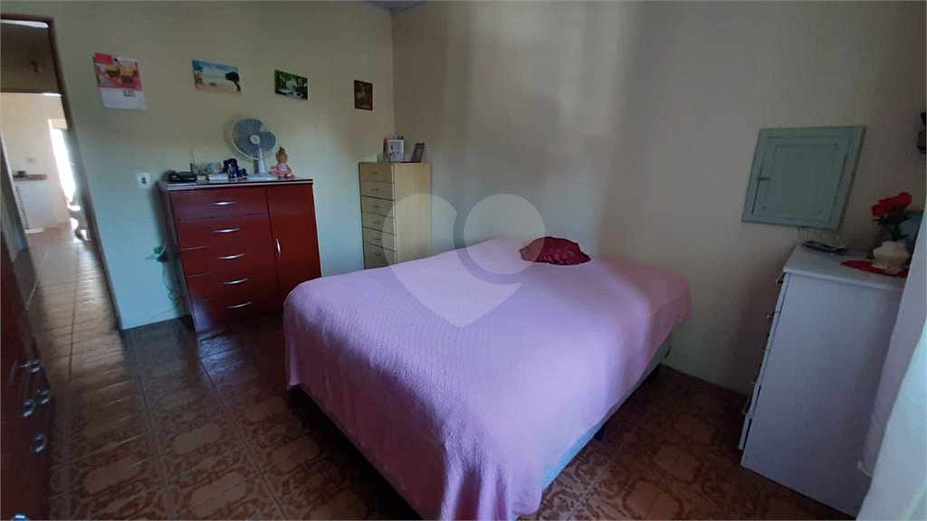 Sobrado à venda com 2 quartos em Horto, São Paulo, SP