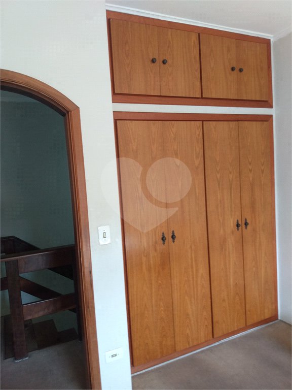 Sobrado à venda ou para alugar com 3 quartos, sendo 1 suíte, em Horto, São Paulo, SP