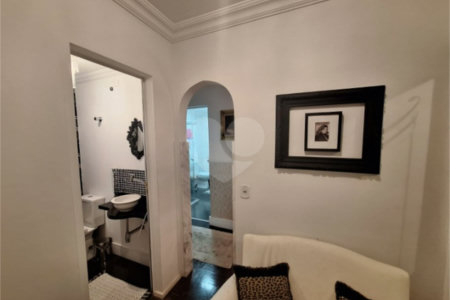 Apartamento à venda com 2 quartos em Indianópolis, São Paulo, SP