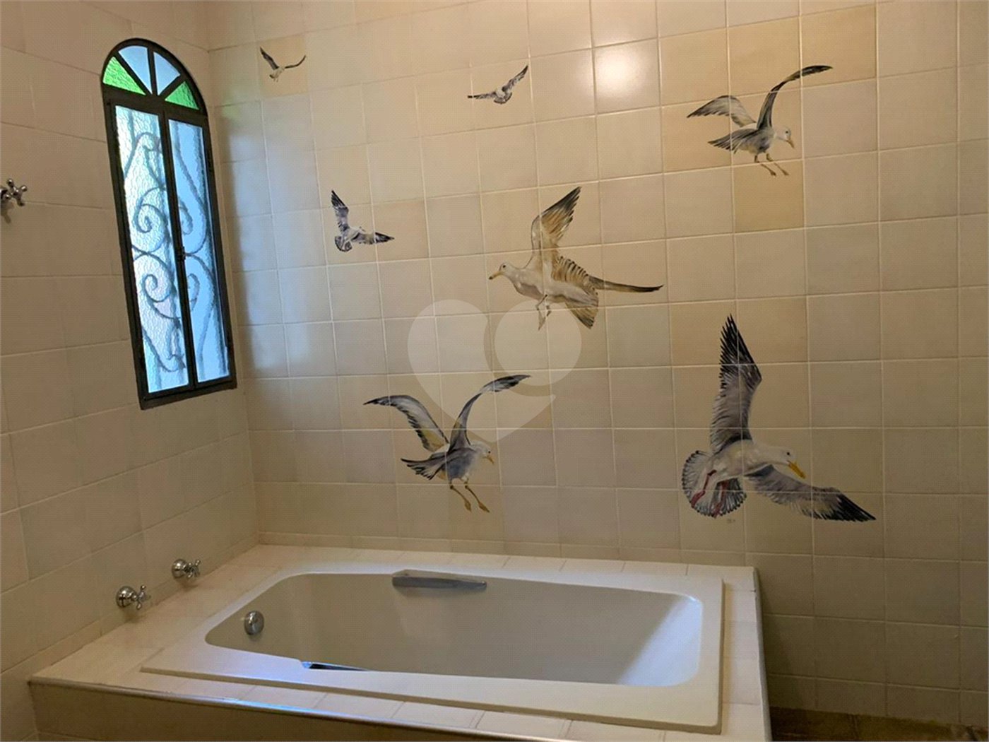 Casa à venda com 4 quartos, sendo 1 suíte, em Portal das Pedras-canedos (batatuba), Piracaia, SP