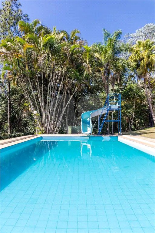 Sítio à venda com 5 quartos, sendo 3 suítes,  em Planalto Verde, São Roque, SP