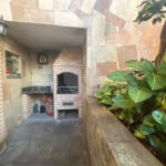 Sobrado à venda com 7 quartos, sendo 1 suíte, em Tremembé, São Paulo, SP