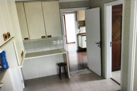 Apartamento à venda com 4 suítes em Vila Andrade, São Paulo, SP