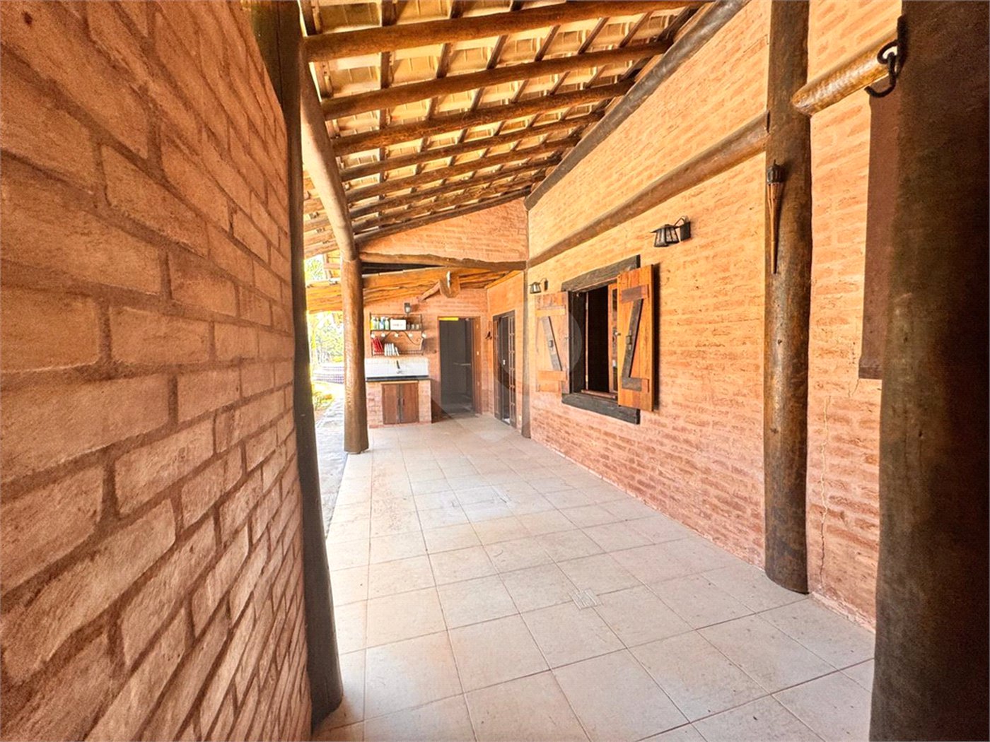 Casa à venda com 4 quartos, sendo 2 suítes, no condomínio Náutico Porto Bragança, Bragança Paulista - SP