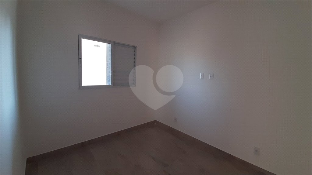 Casa à venda com 2 quartos no condomínio Residencial Luta, São Paulo - SP