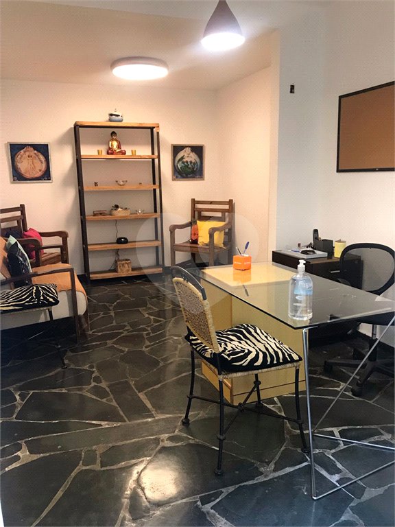 Sobrado à venda com 3 quartos, sendo 1 suíte, em Campo Belo, São Paulo, SP